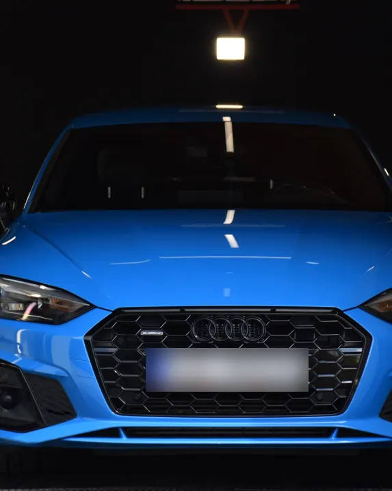 Audi A5 w studiu po detailingu